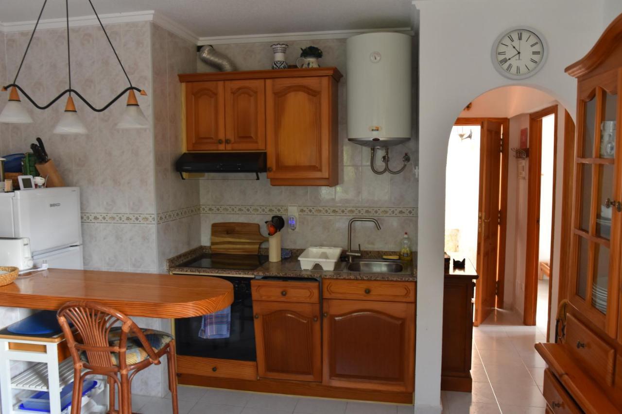 Appartement Casa Alexandra à Les Deveses Extérieur photo